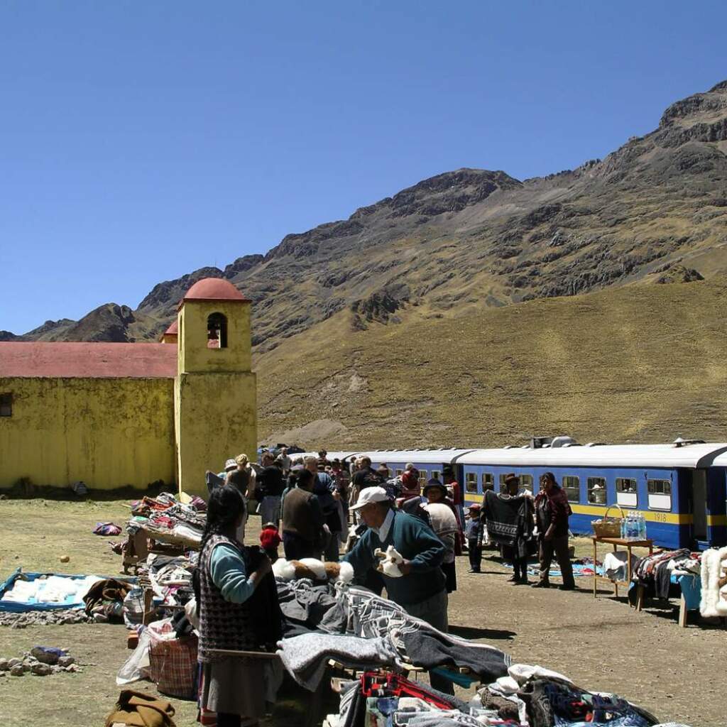 Erlebnis-Reisen Peru Marktbesuch Ruinen Nachmittag